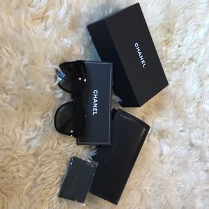 Polarized CHANEL 5380 Sunglasses